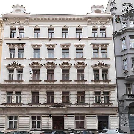 Dream Apartments Praha Bagian luar foto