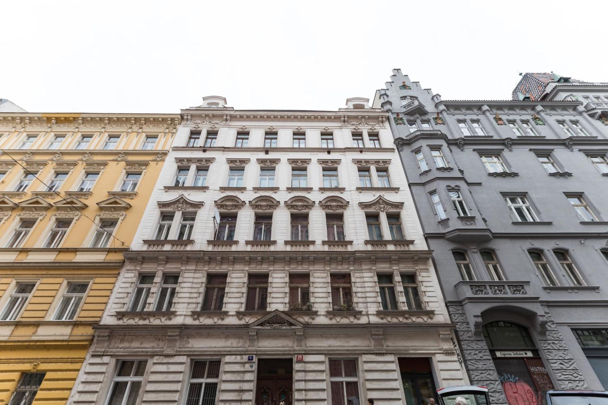 Dream Apartments Praha Bagian luar foto